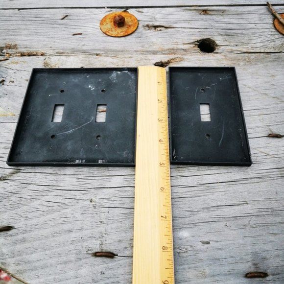 Trio of Embossed Allen and Roth Cast Bronze Light Switch Plates Covers - Picture 10 of 11